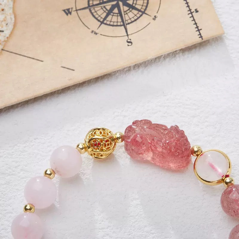 8mm Strawberry Quartz Pixiu Crystal